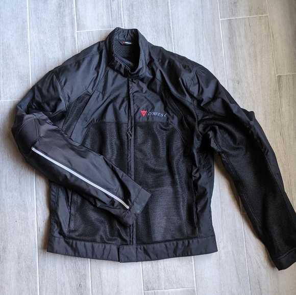 DAINESE Motorcycle Jacket - Picture 2 of 4